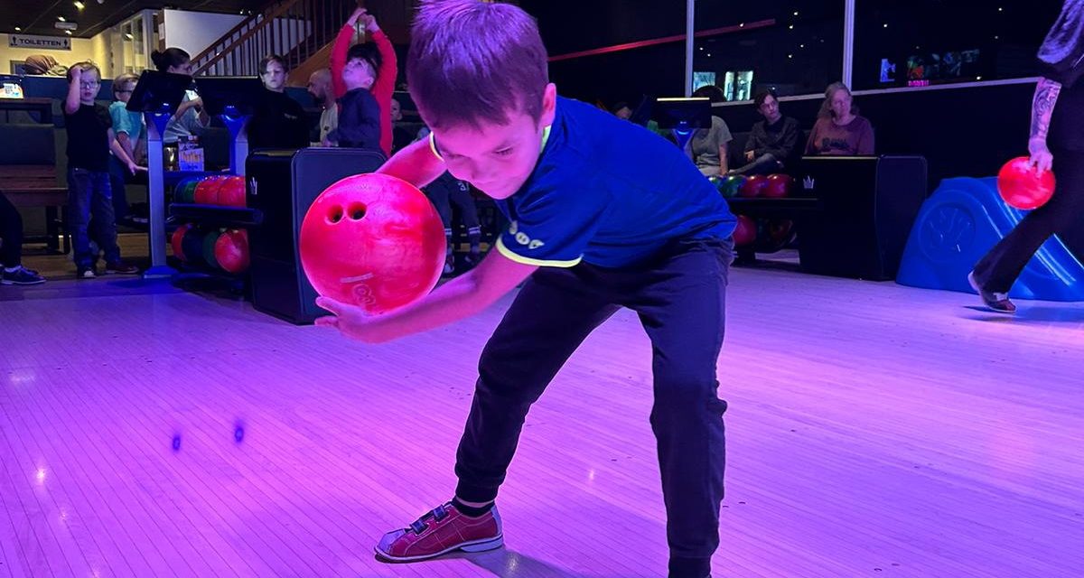 Voetbal ingeruild voor bowlingbal