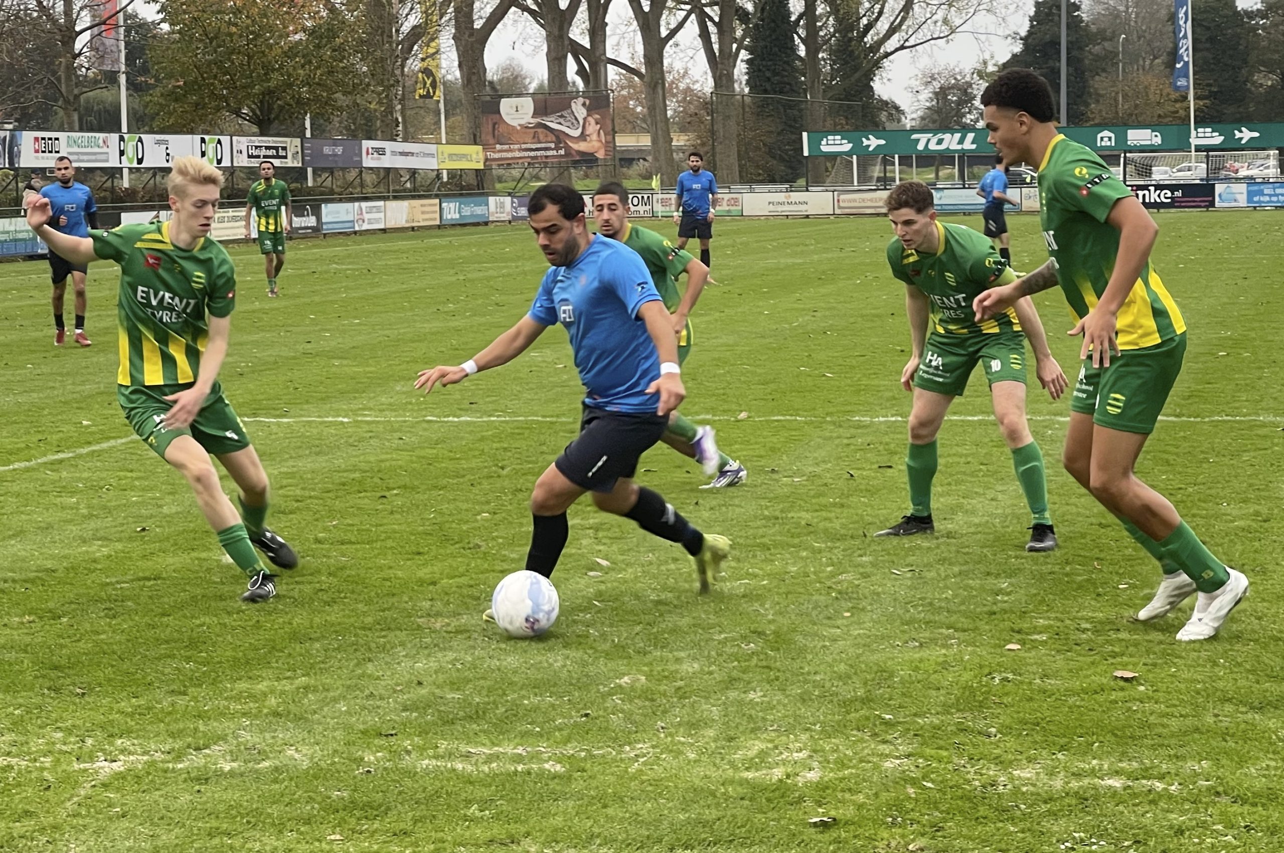 Onterecht rood nekt eerste elftal