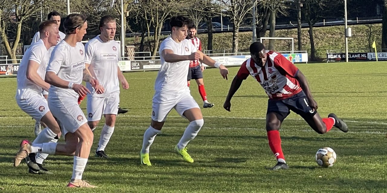 Fouten nekken eerste elftal