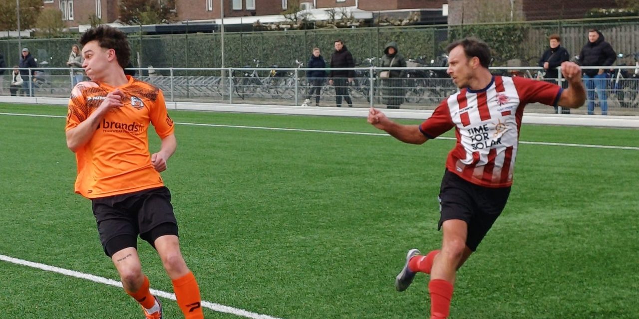 Tweede elftal in zware fase