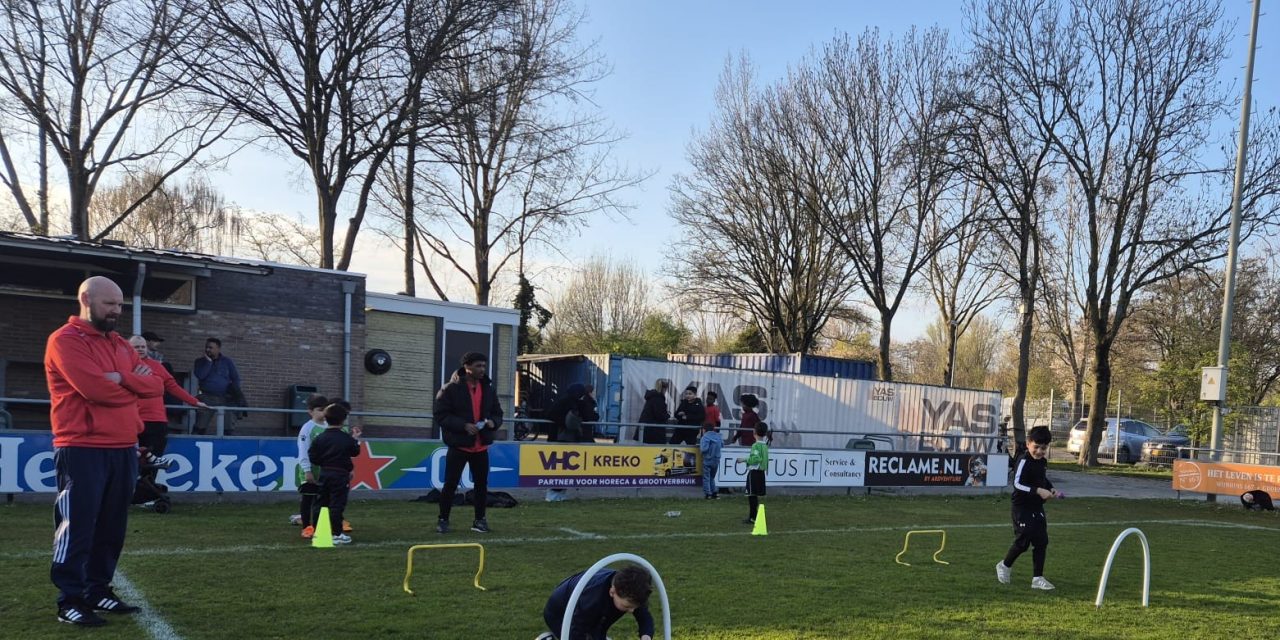 Jeugd zoekt en vindt eitjes