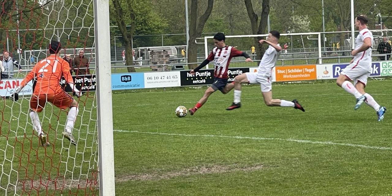 Eerste elftal grijpt laatste strohalm